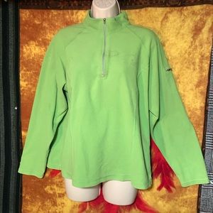 L.L. BEAN-women’s green long sleeve 1/4-zip lightweight athletic fleece jacket